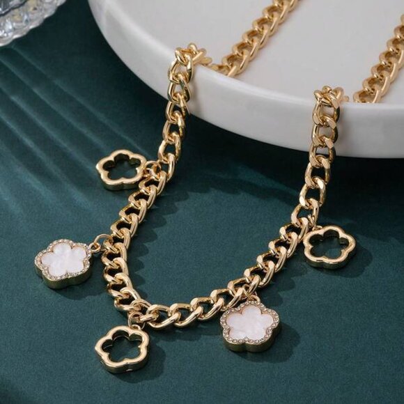 14K Gold Filled Clover Charm Chain Necklace - Picture 2 of 3